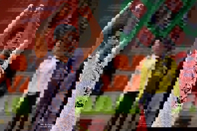 1986038