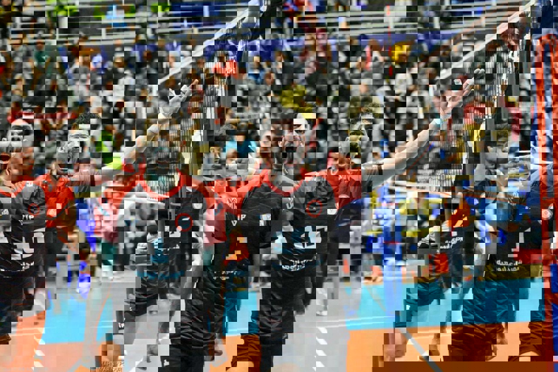 1986039
