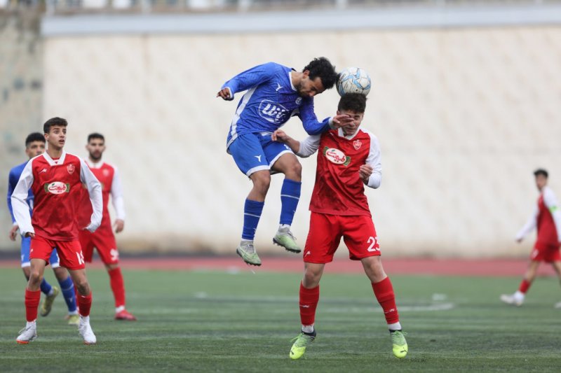 حیدری و آقایی فصل را سخت آغاز می‌کنند:/ اولین دوئل استقلال و پرسپولیس در دربی زودهنگام