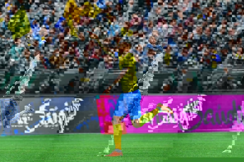 1986370