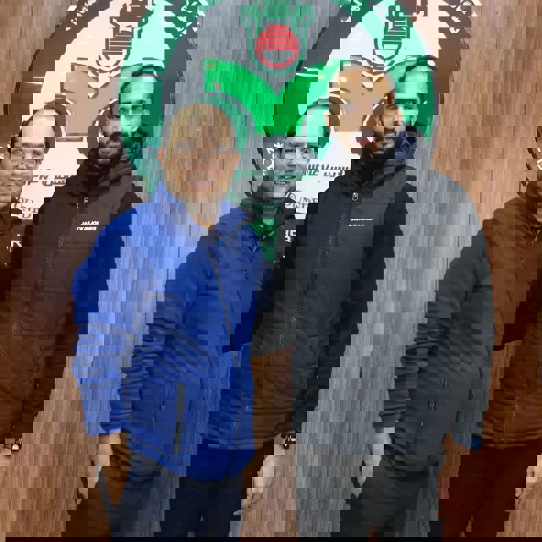 1986981