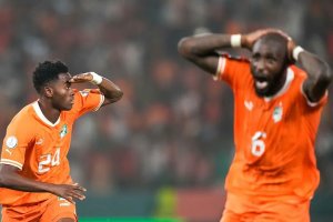 معجزه ساحل‌ عاج: داستان غیرممکن تیم بدون مربی!‏