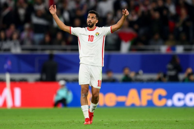 پاریس و تاتنهام نه، ستاره از مونپلیه آمد! (عکس)