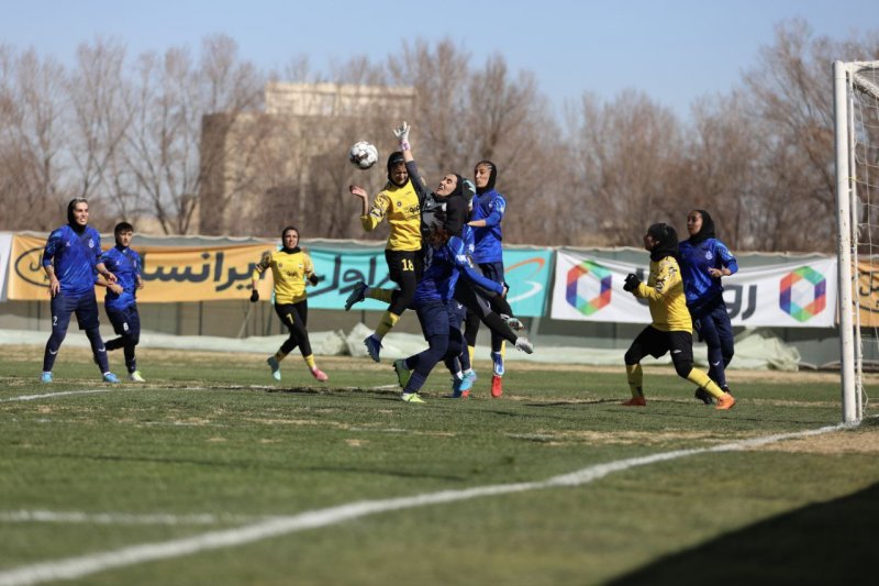 سپاهان ملوان را به سبک خودش برد!