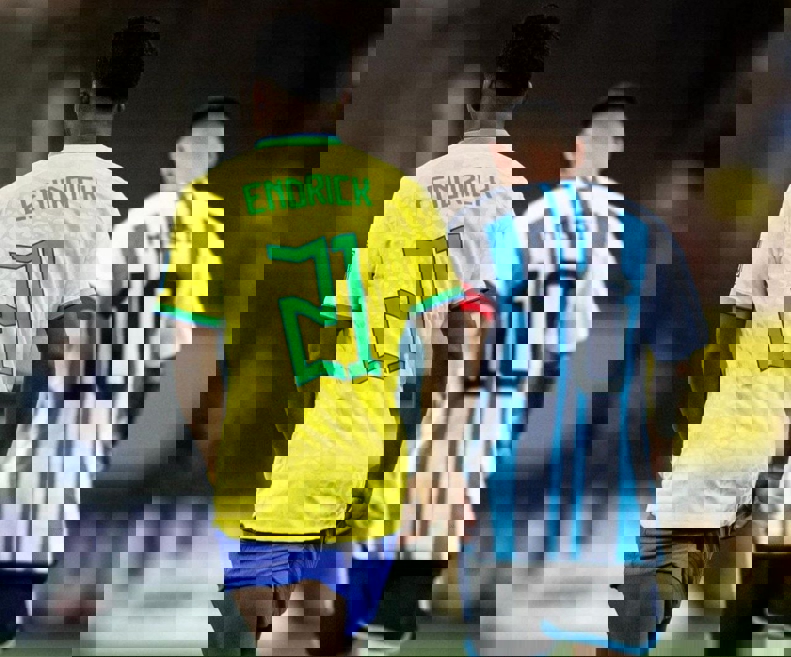1989032