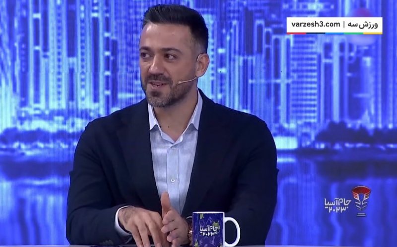 خیابانی به الهویی: از بالا به ما نگاه میکنی!