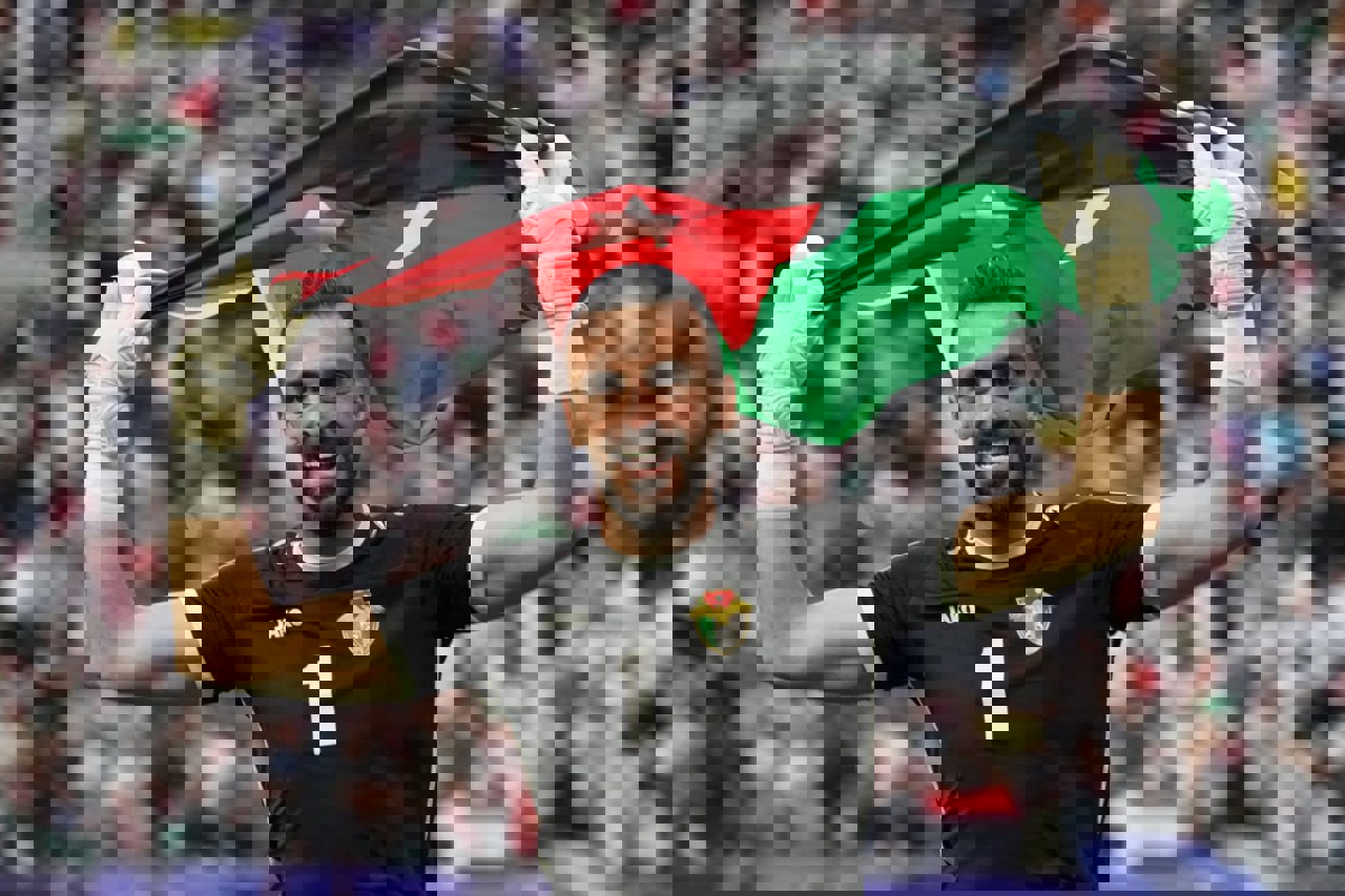 1989210