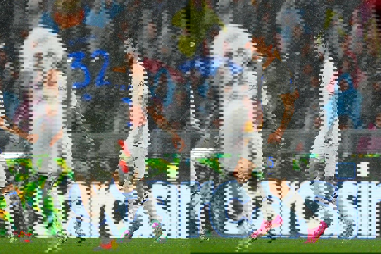 1989456