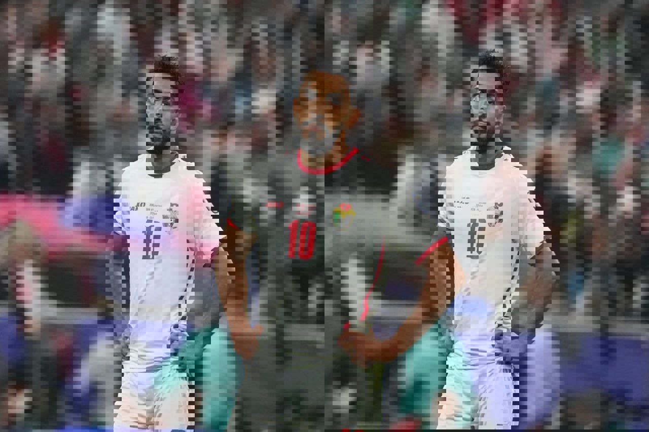 1989927