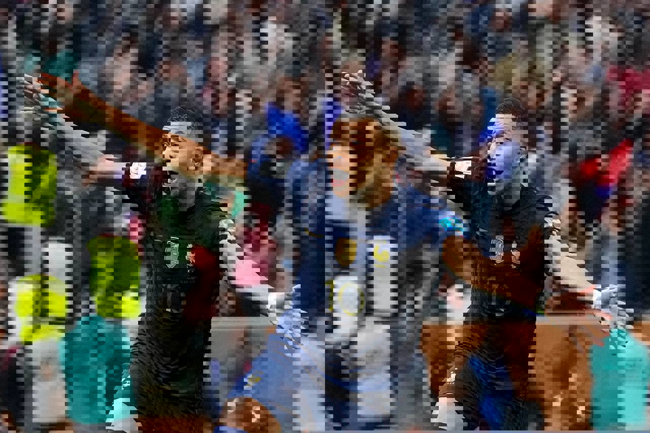 1989873