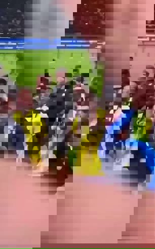 رونالدو این مدال را برای کلکسیونش نگه نداشت! (عکس) 3