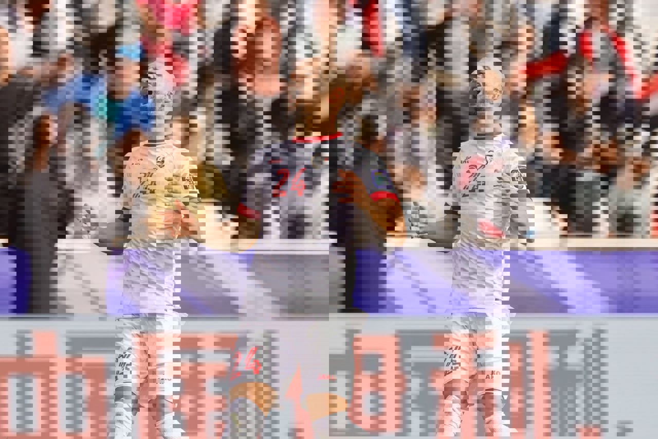 1990079