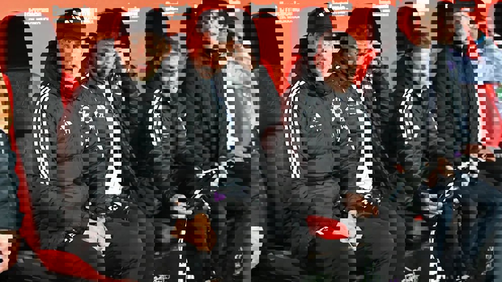 1990106