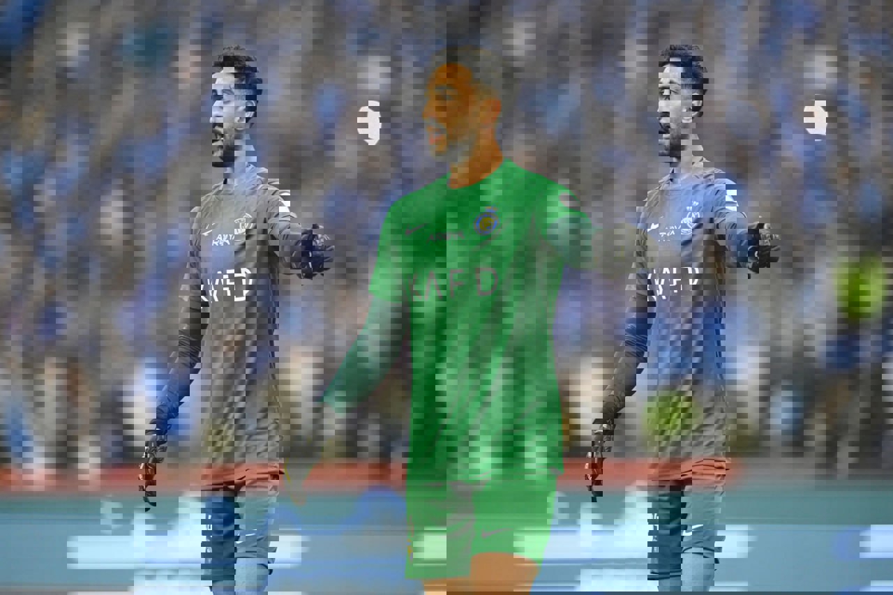 1990239