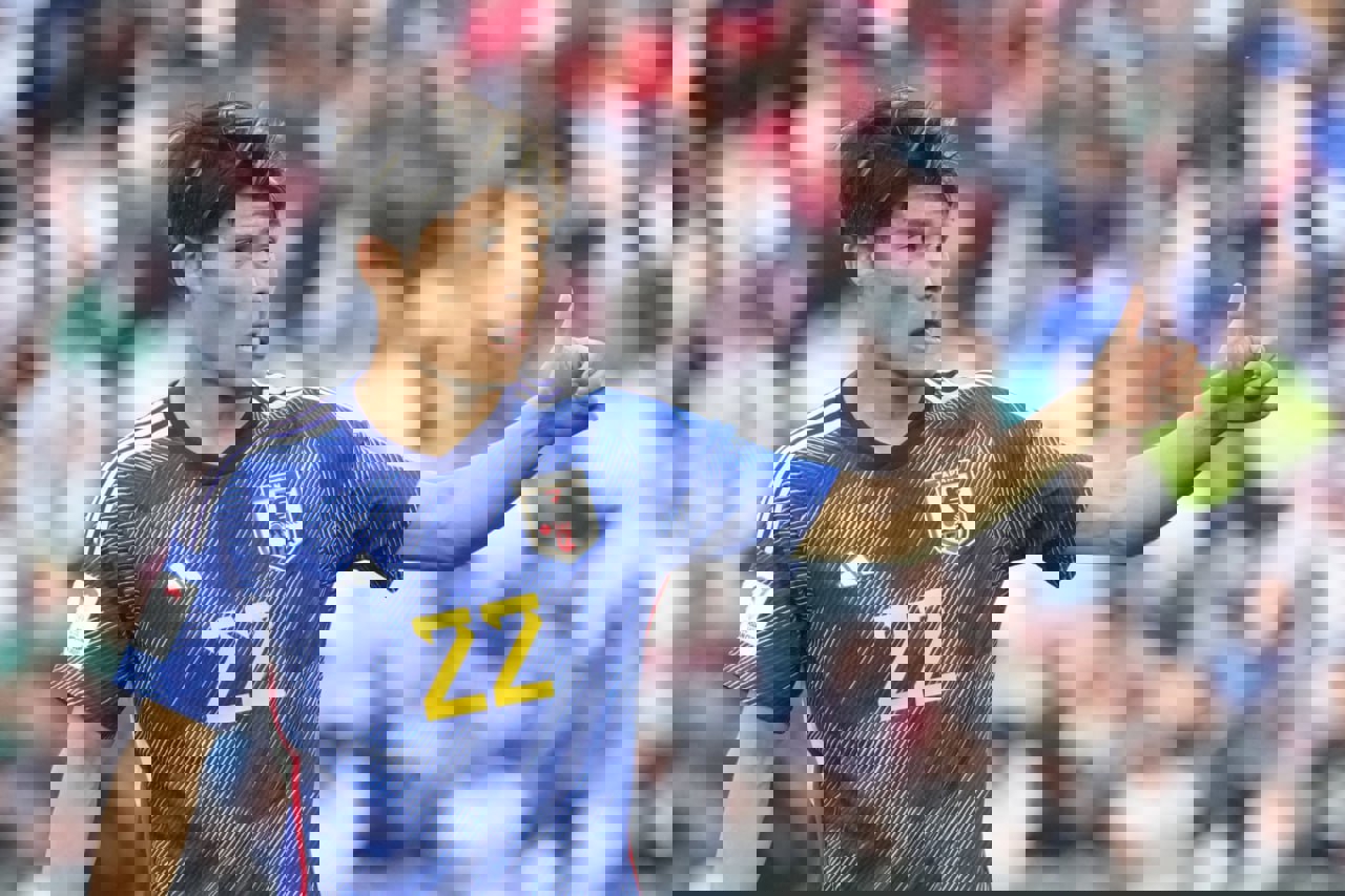 1990297