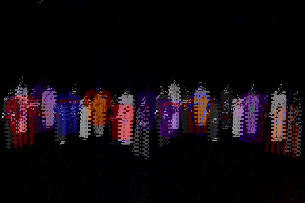 1990753