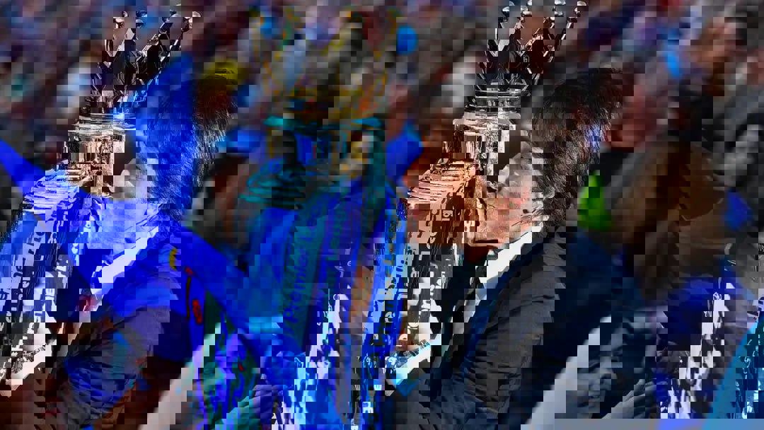 1990983
