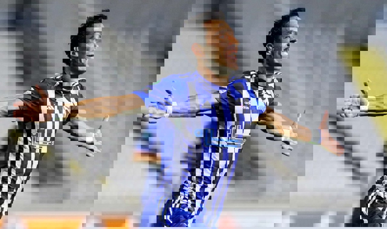 1991079
