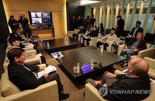 جلسه فدراسیون کره برای اخراج کلینزمن (عکس)