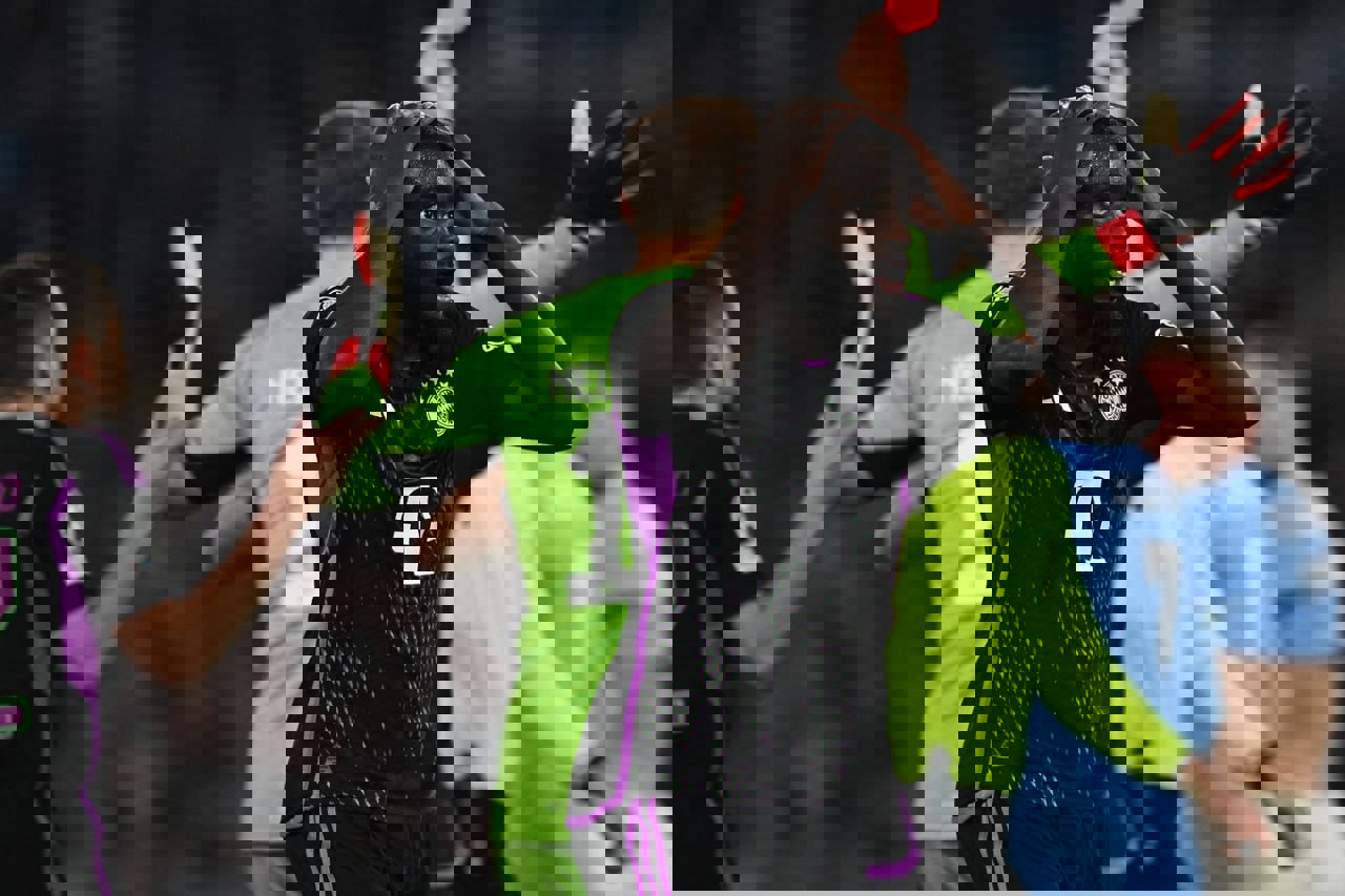1991678