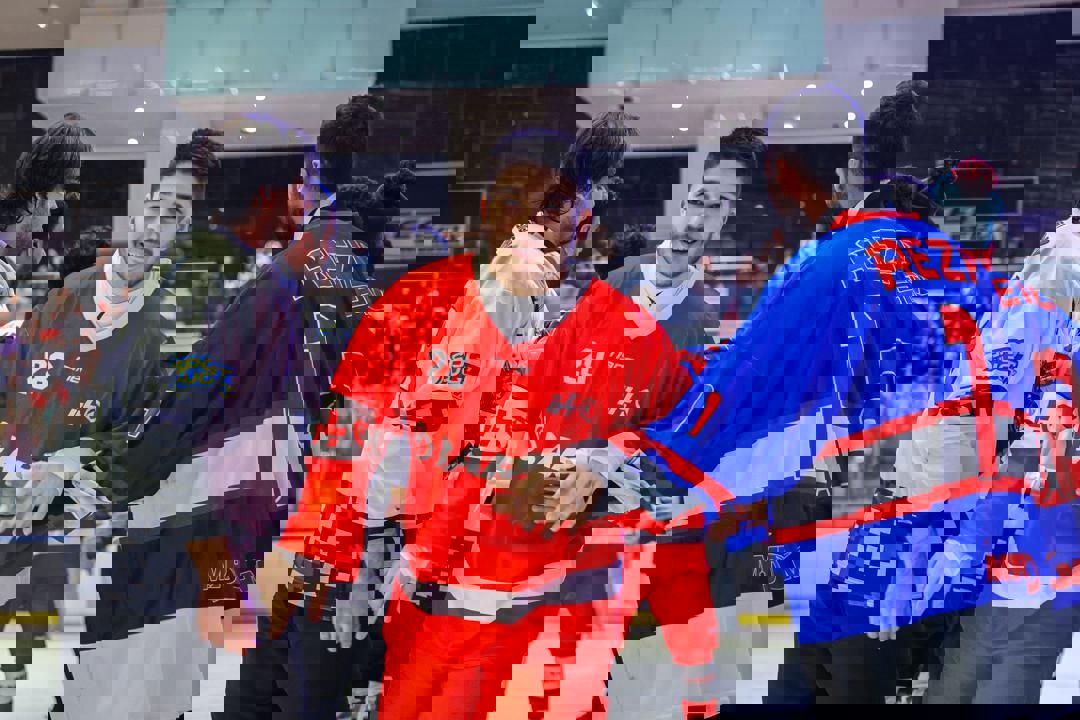 1991658