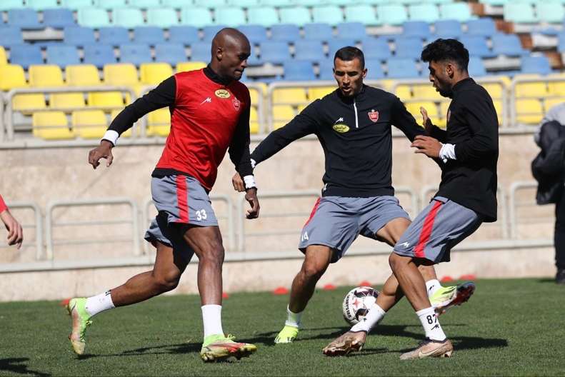 رسمی شد: فسخ نبیل با پرسپولیس!