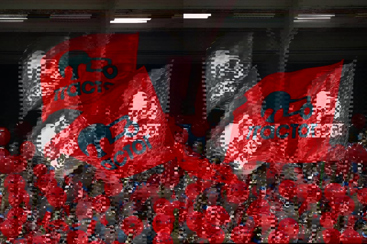 1992338