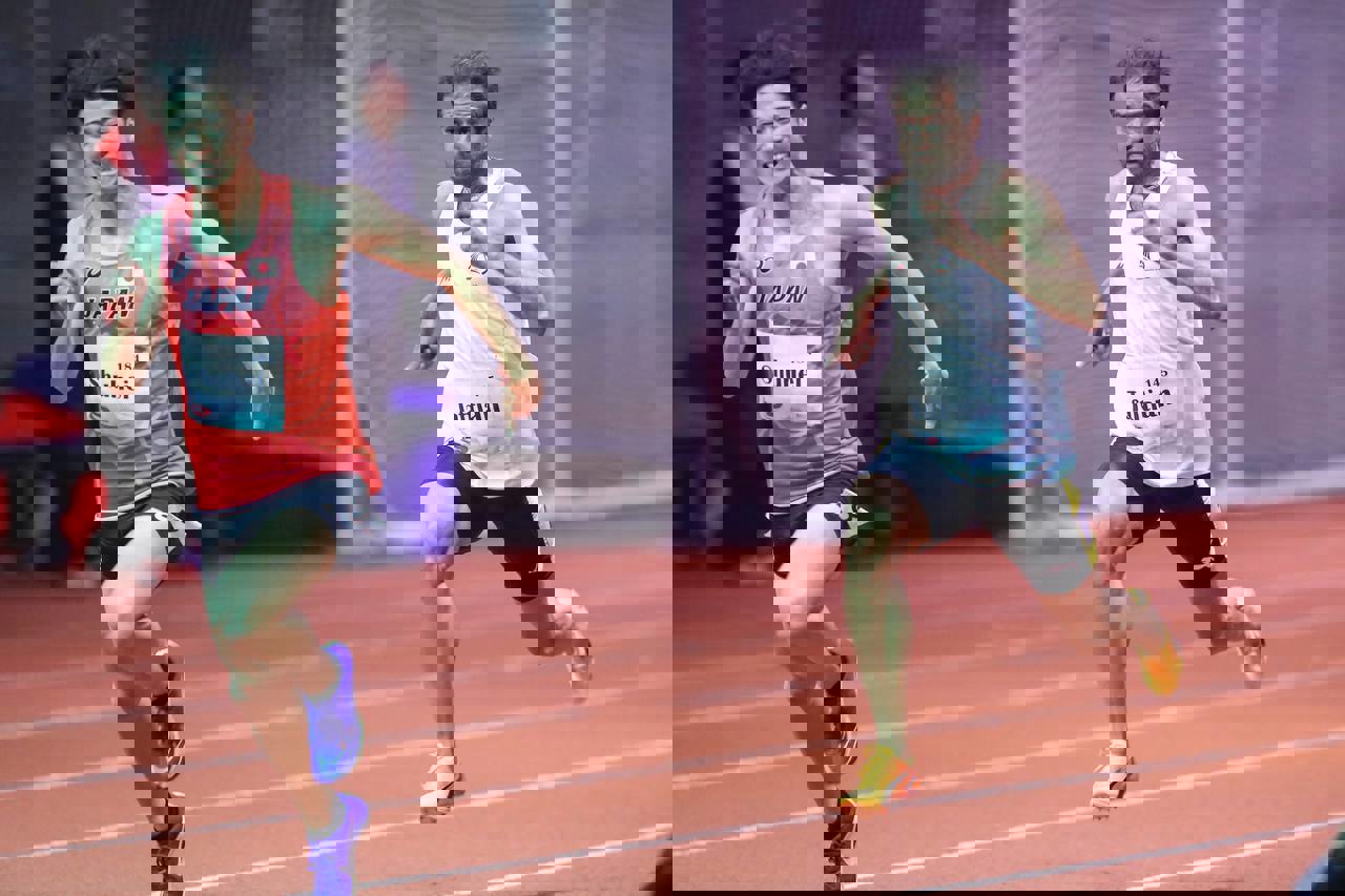 1992929