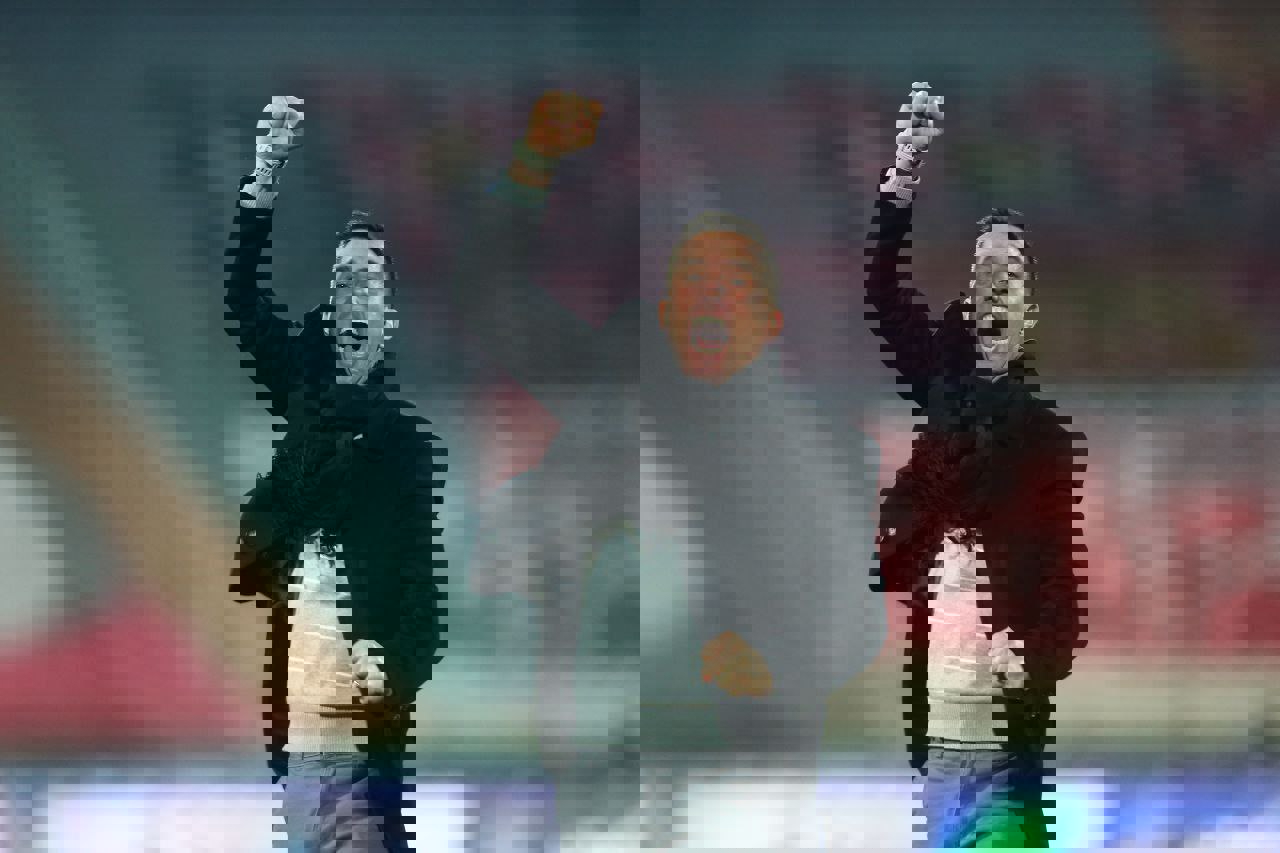 1993372