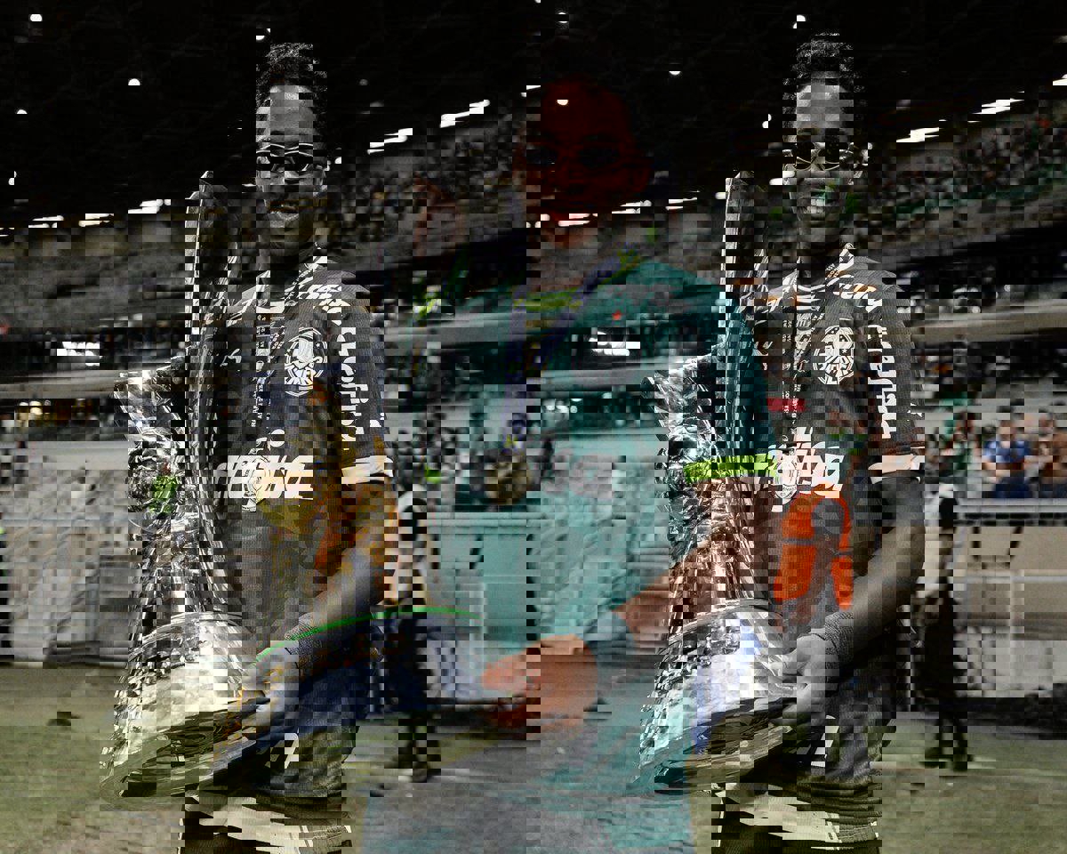 1993363