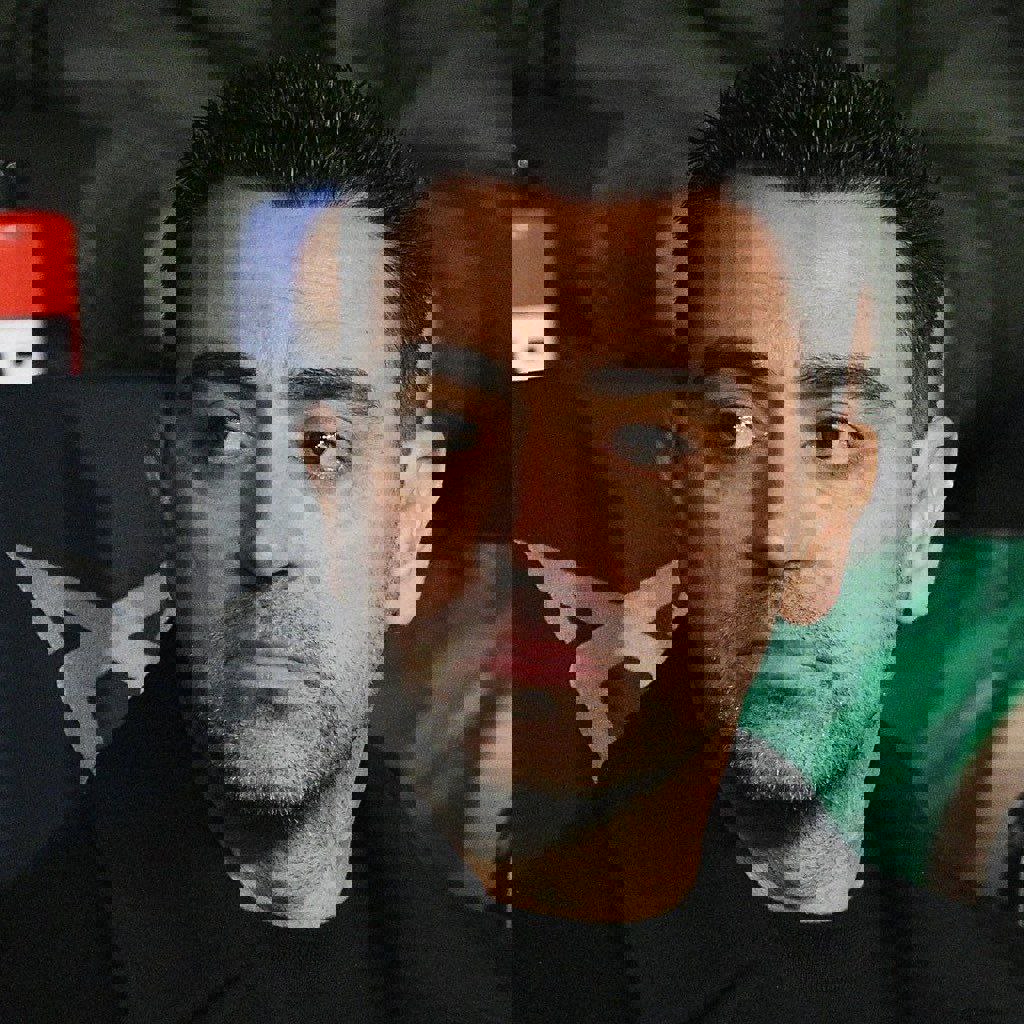 1993829