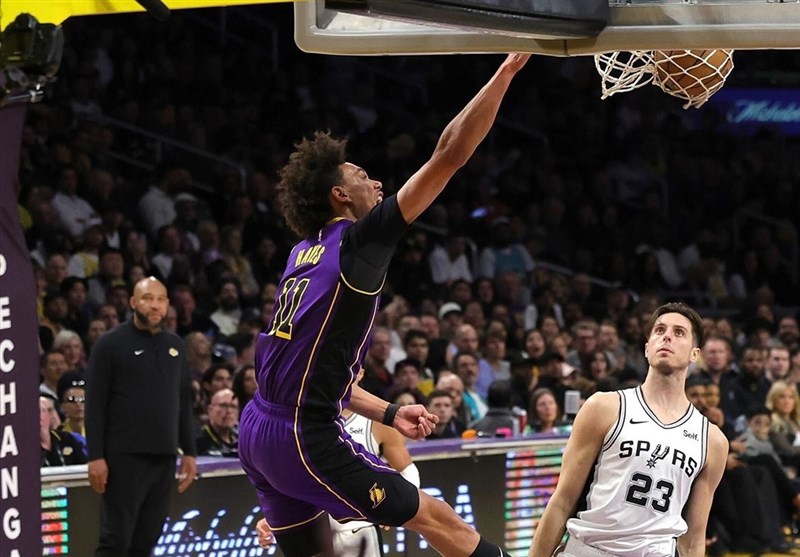 لیکرز بر قعرنشین غلبه کرد / لیگ NBA| شکست صدرنشین کنفرانس غرب در خانه