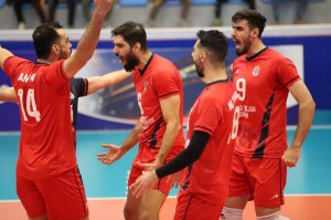مدعی اول قهرمانی والیبال ایران وارد می‌شود