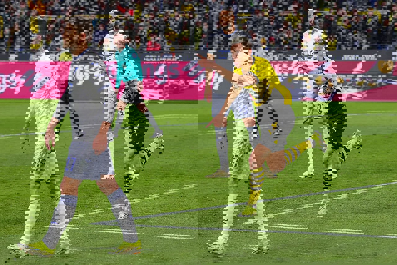 1994893