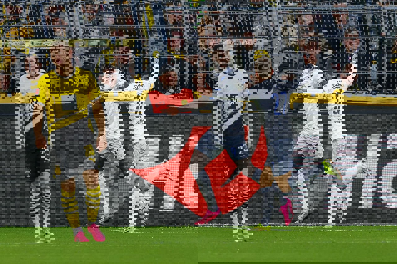1994897