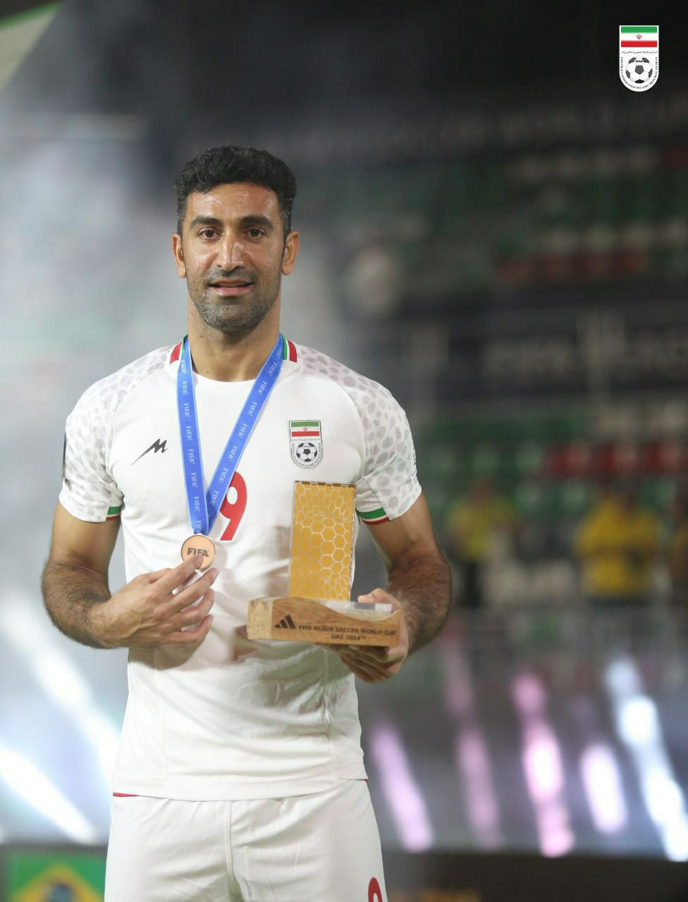 جایزه ویژه جام جهانی برای ملی‌پوش ایران (عکس)
