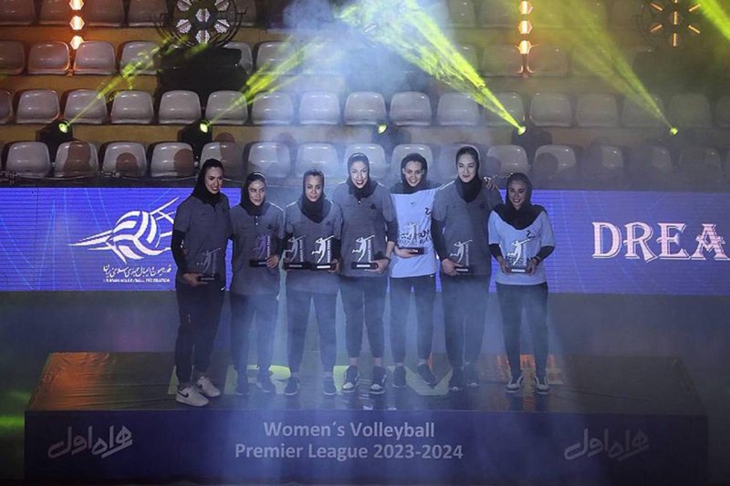 تیم رویایی والیبال ایران تحت سلطه فینالیست‌ها