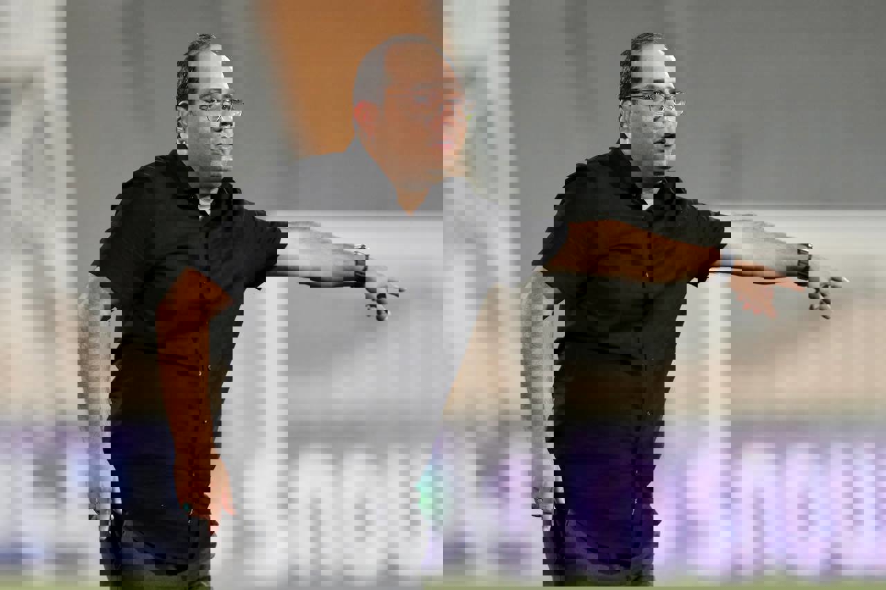 1995825