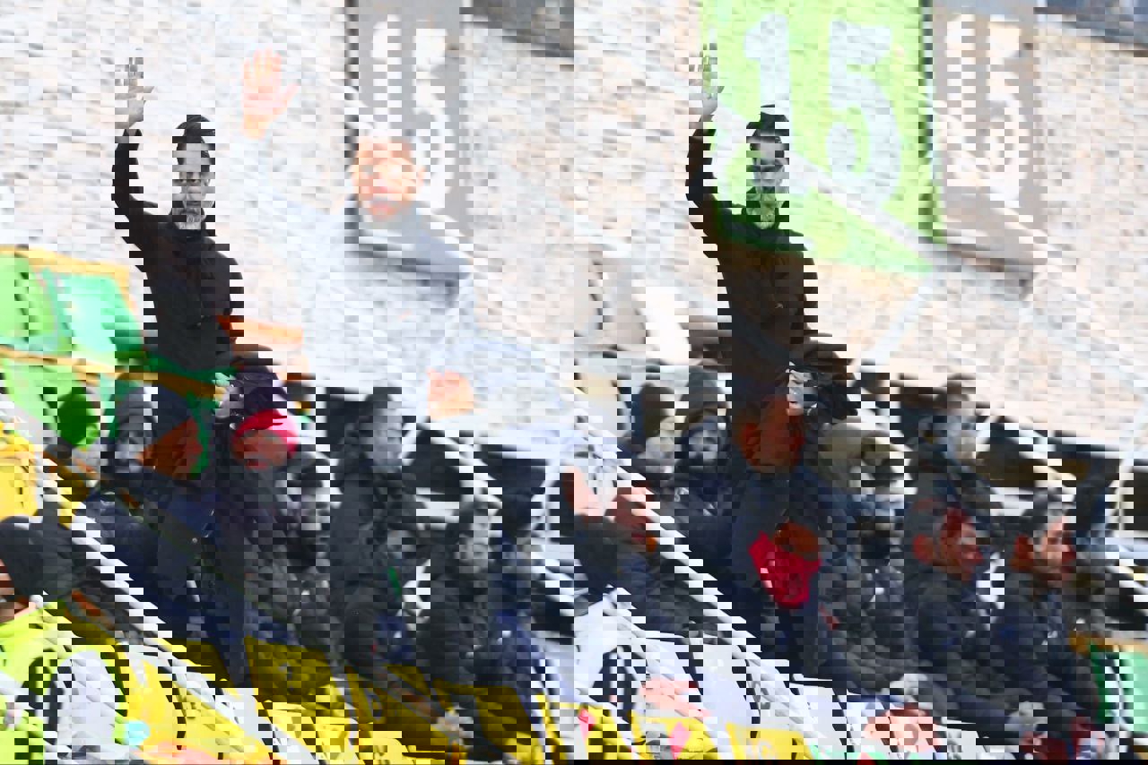 1996129