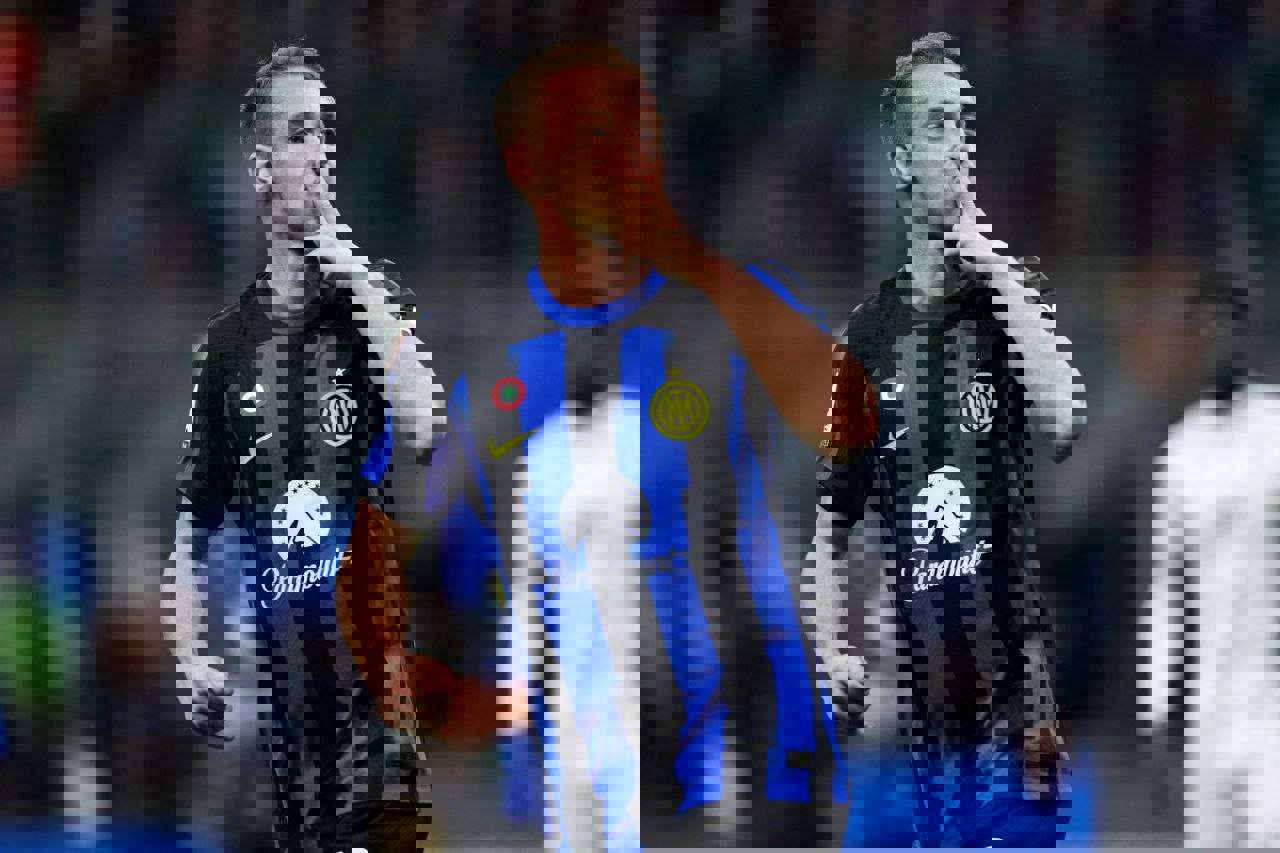 1996182