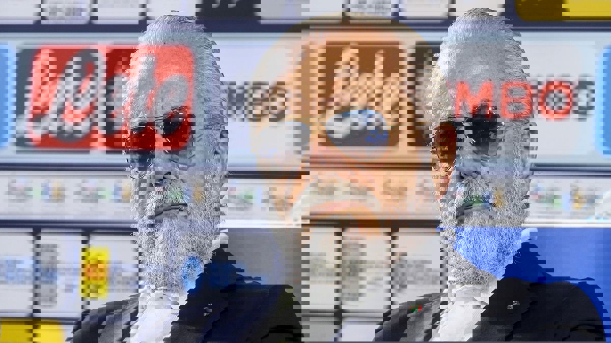 1996374