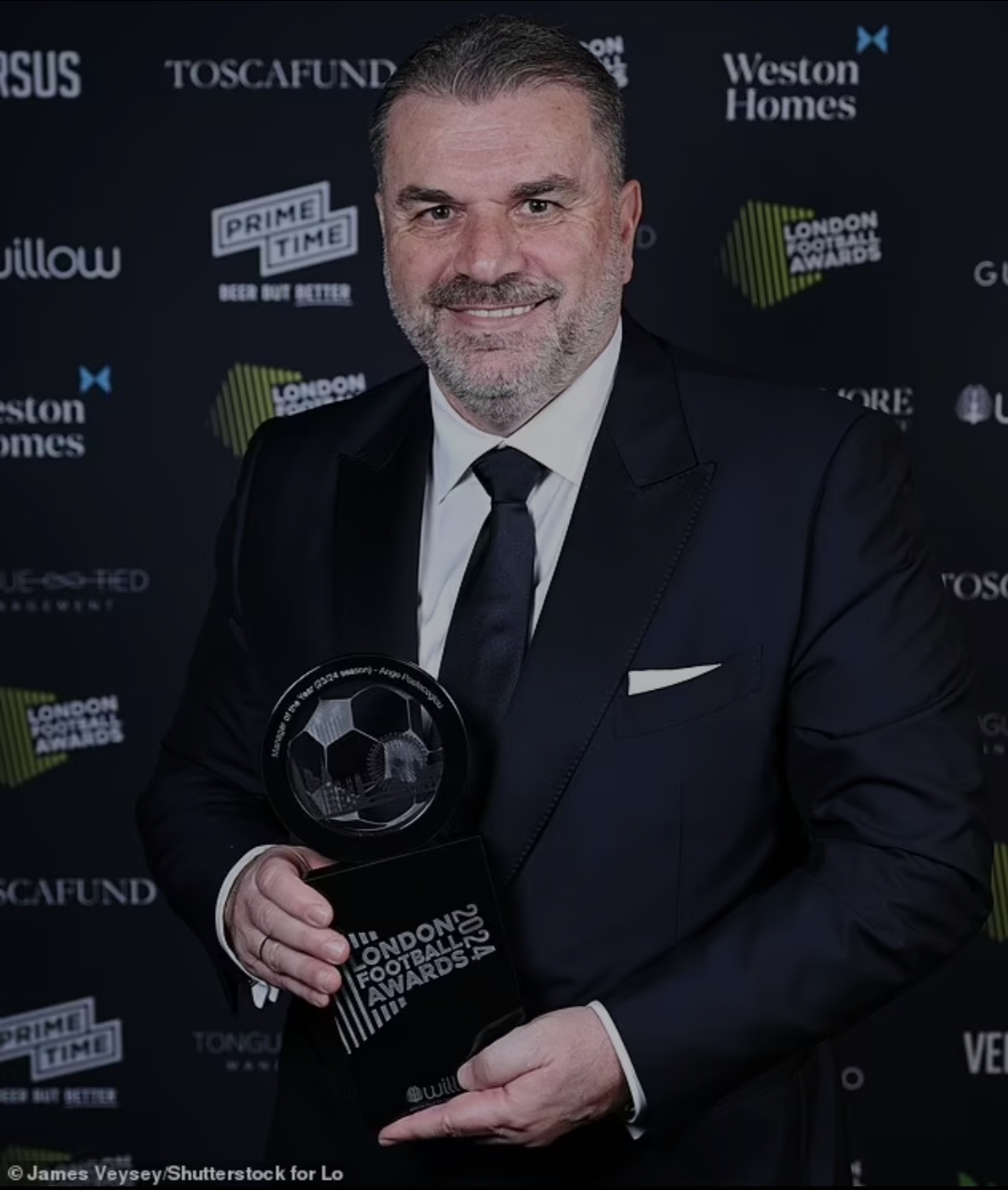 بالاتر از آرتتا: سورپرایز جایزه بهترین مربی سال در لندن!