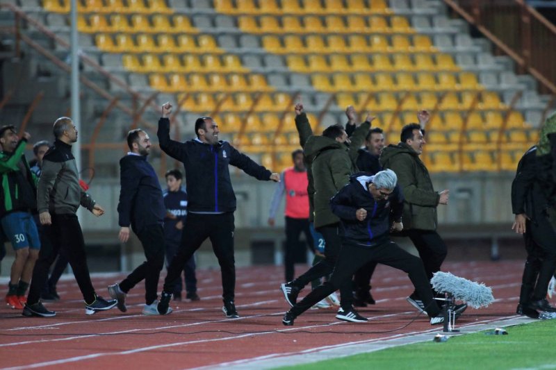 شمس آذر 2 - 1 آلومینیوم: فوتبال دلچسب و تماشایی