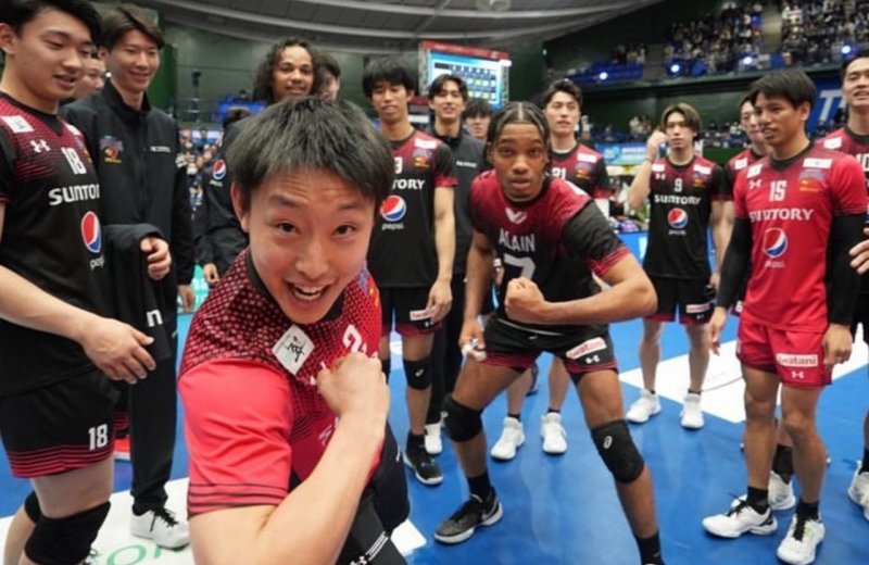 تسلیم تیم سابق سرمربی ایران مقابل غول روس!