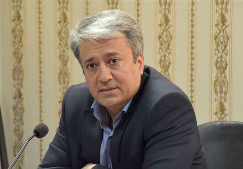 به سرپرستی مهدی مبینی در انجمن میدان رژه
