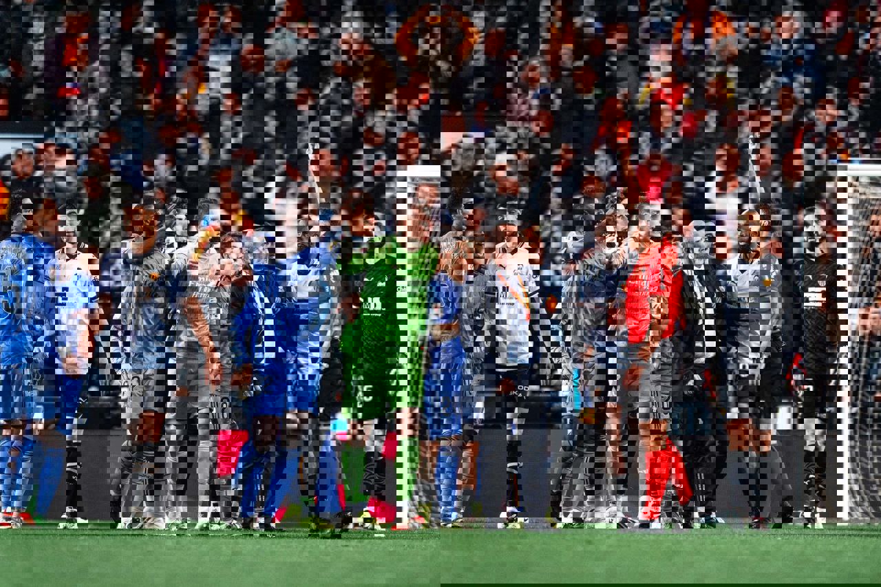 1998343