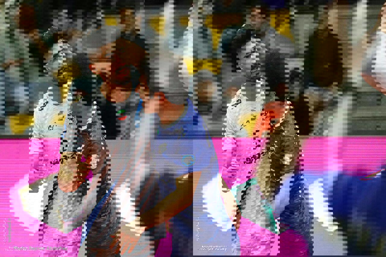 1999072