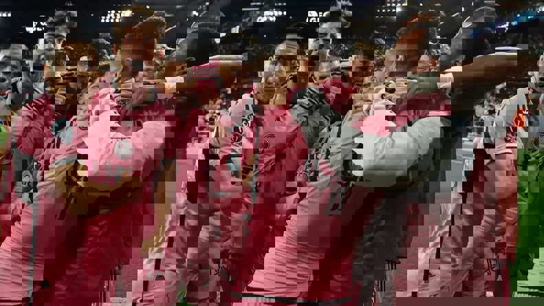 1999062