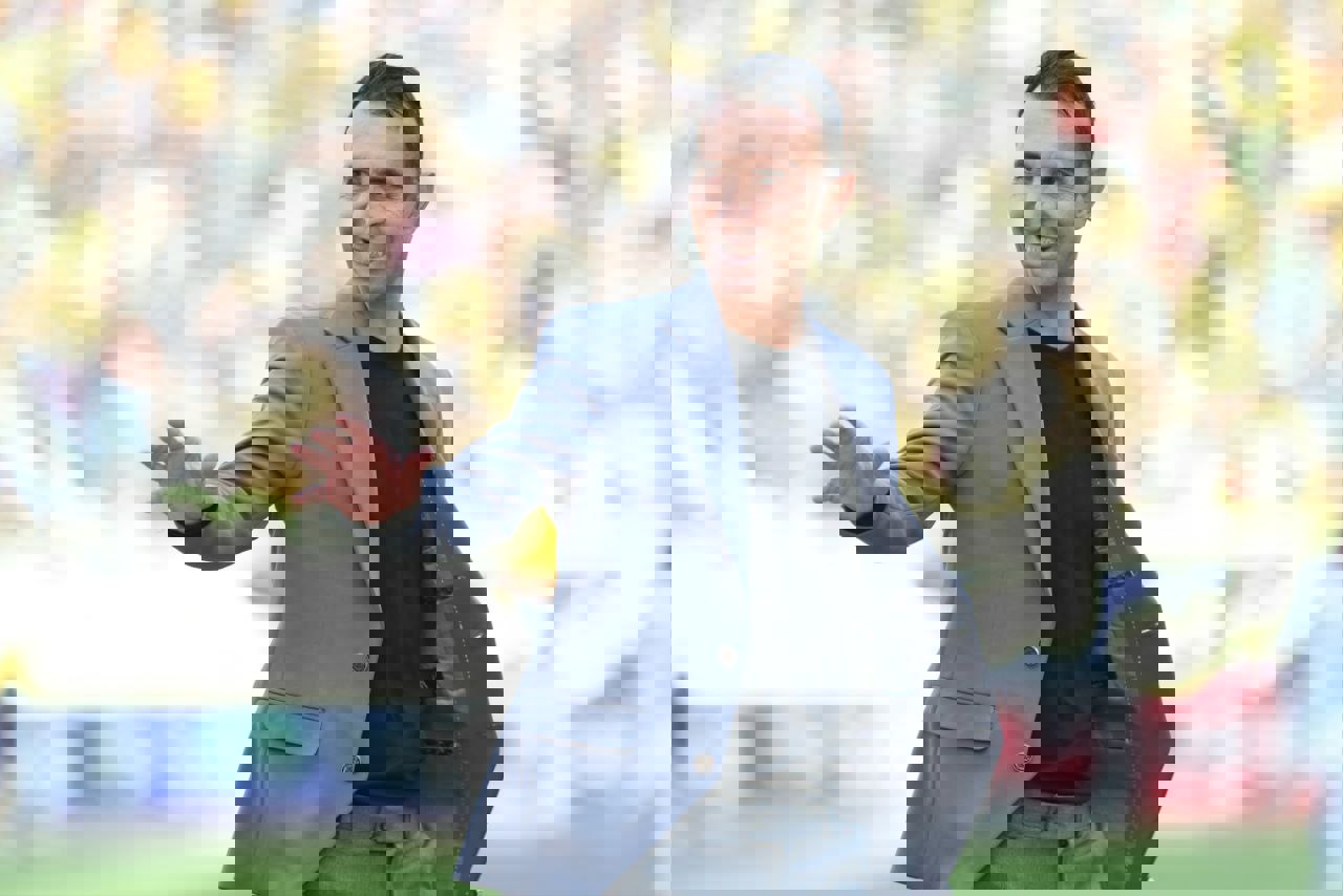 1999317