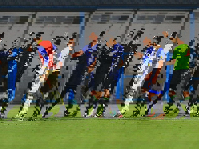 1999943